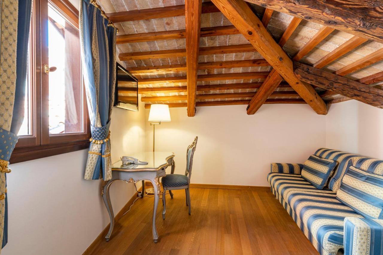 Suite Canal View