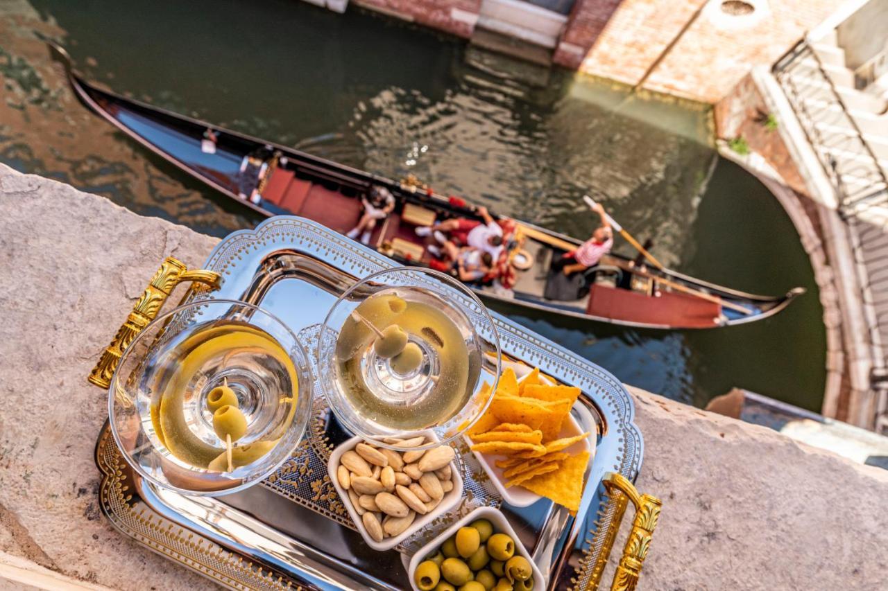 Suite Canal View