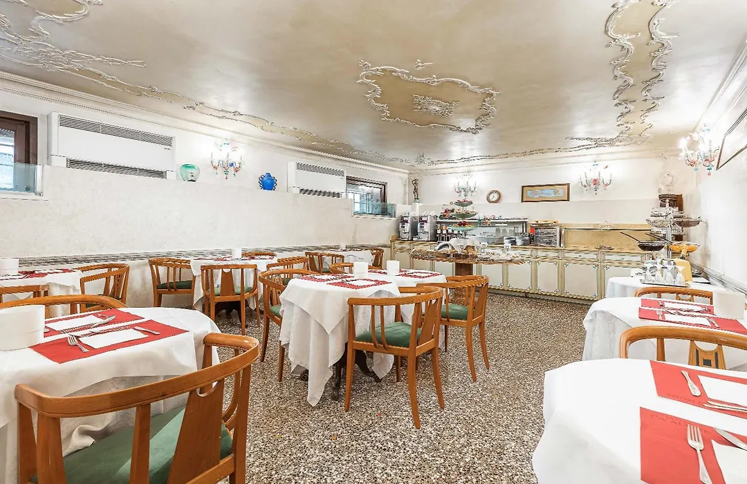 Hotel San Moise-1