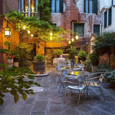 Hotel San Moise-3