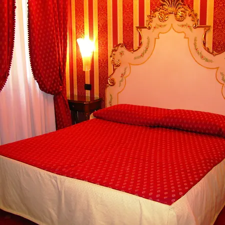 Hotel Belle Epoque-3